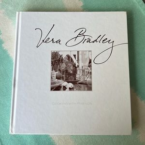 Vera Bradley Cooking With Friends 208 Page Cookbook‎